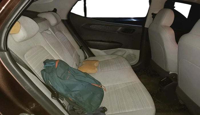 2022 Hyundai AURA S 1.2 CNG, CNG, Manual, 34,900 km, interior