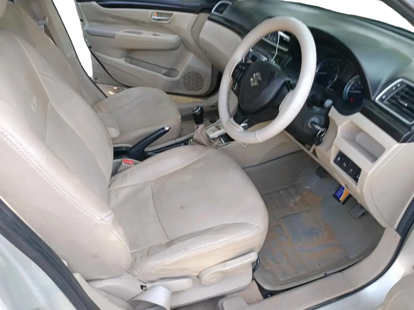 2016 Maruti Ciaz VDI+ SHVS, Diesel, Manual, 91,774 km, interior
