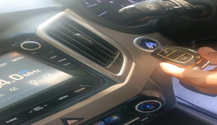 2016 Hyundai Creta SX PLUS 1.6 PETROL, Petrol, Manual, 73,911 km, interior