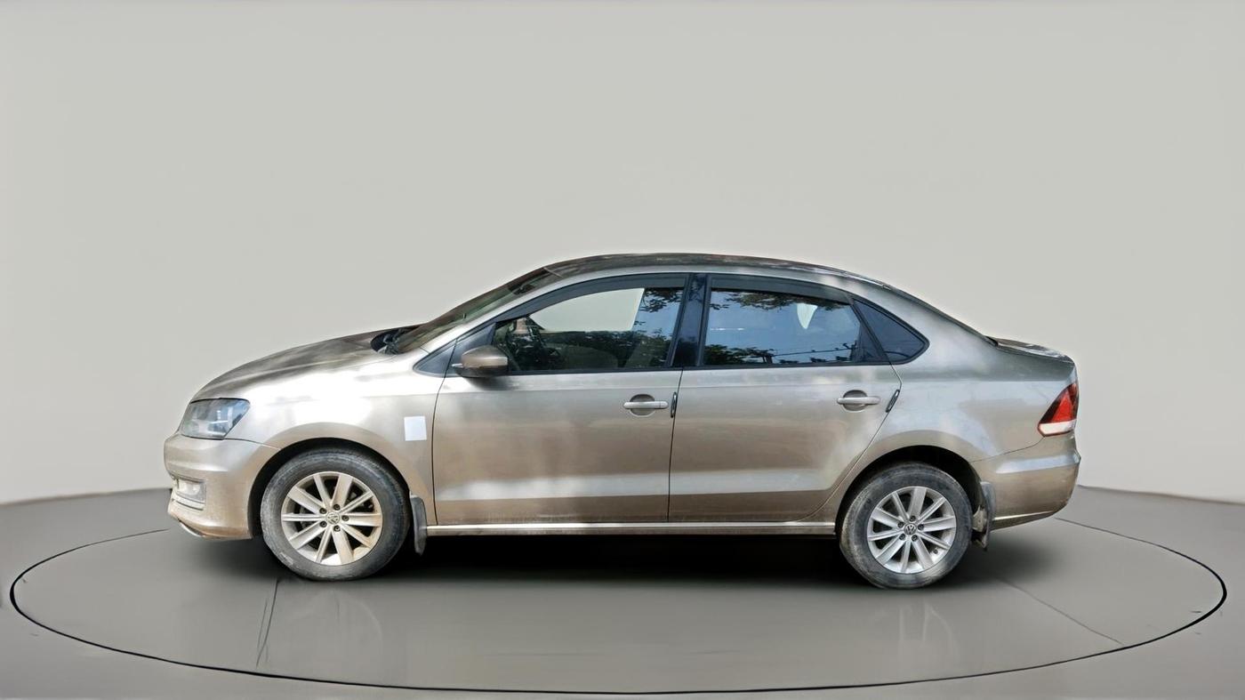 2016 Volkswagen Vento HIGHLINE 1.6 MPI, Petrol, Manual, 1,14,274 km, exterior
