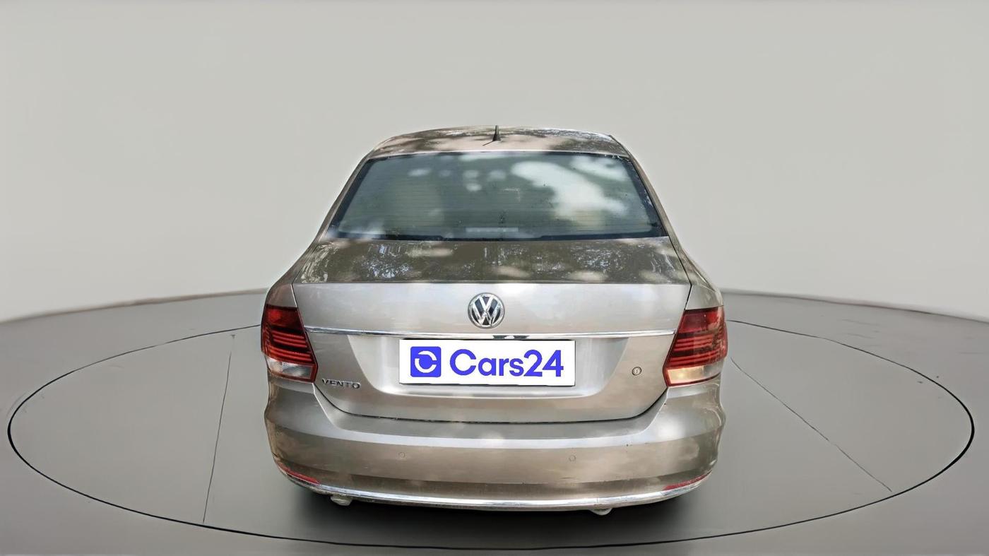 2016 Volkswagen Vento HIGHLINE 1.6 MPI, Petrol, Manual, 1,14,274 km, exterior