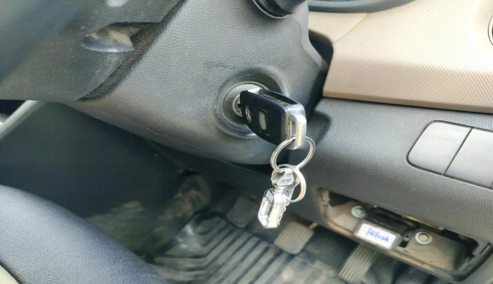 2015 Hyundai Xcent S 1.1 CRDI, Diesel, Manual, 1,08,179 km, interior