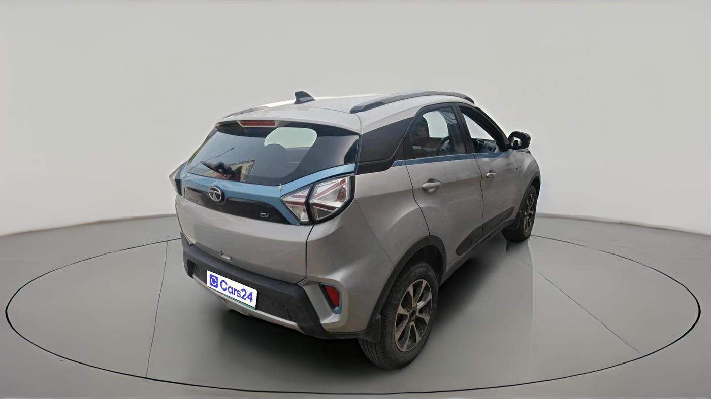 2020 Tata NEXON EV XZ PLUS, Electric, Automatic, 76,713 km, exterior