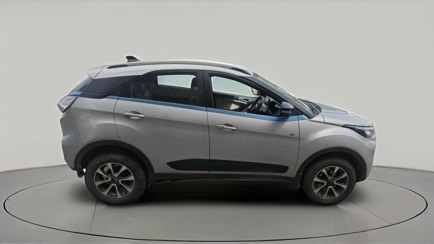 2020 Tata NEXON EV XZ PLUS, Electric, Automatic, 76,713 km, exterior