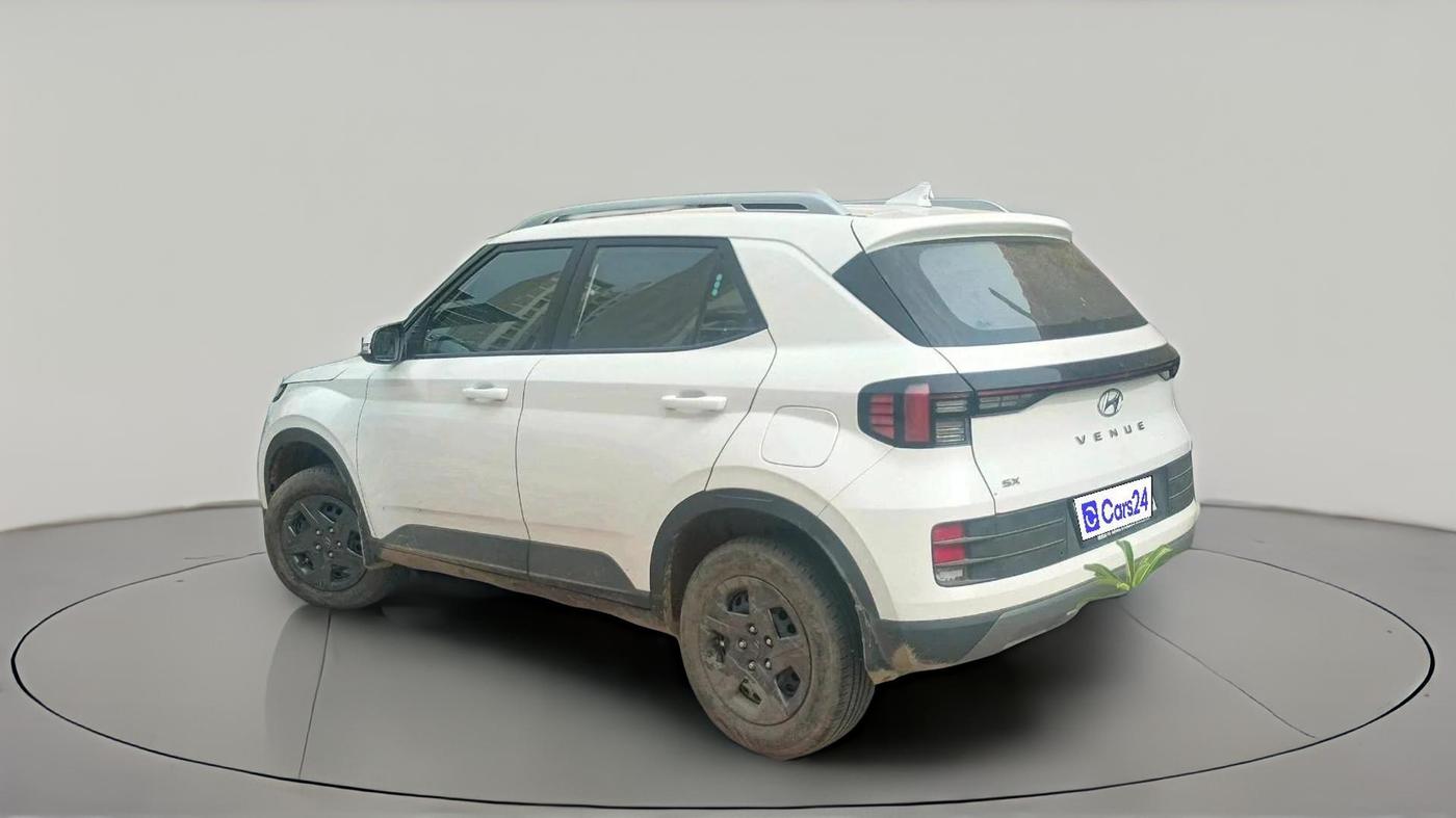 2024 Hyundai VENUE SX 1.2 PETROL, Petrol, Manual, 11,193 km, exterior
