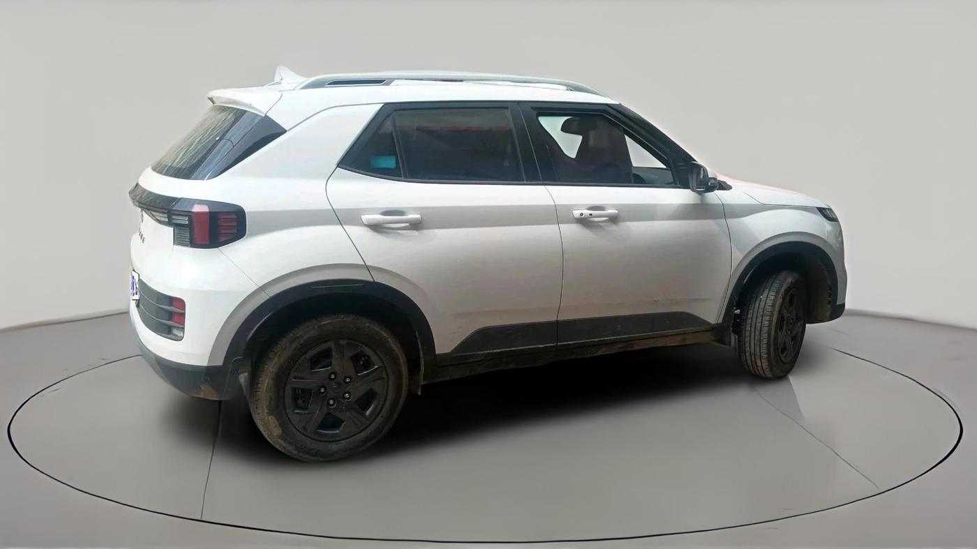 2024 Hyundai VENUE SX 1.2 PETROL, Petrol, Manual, 11,193 km, exterior
