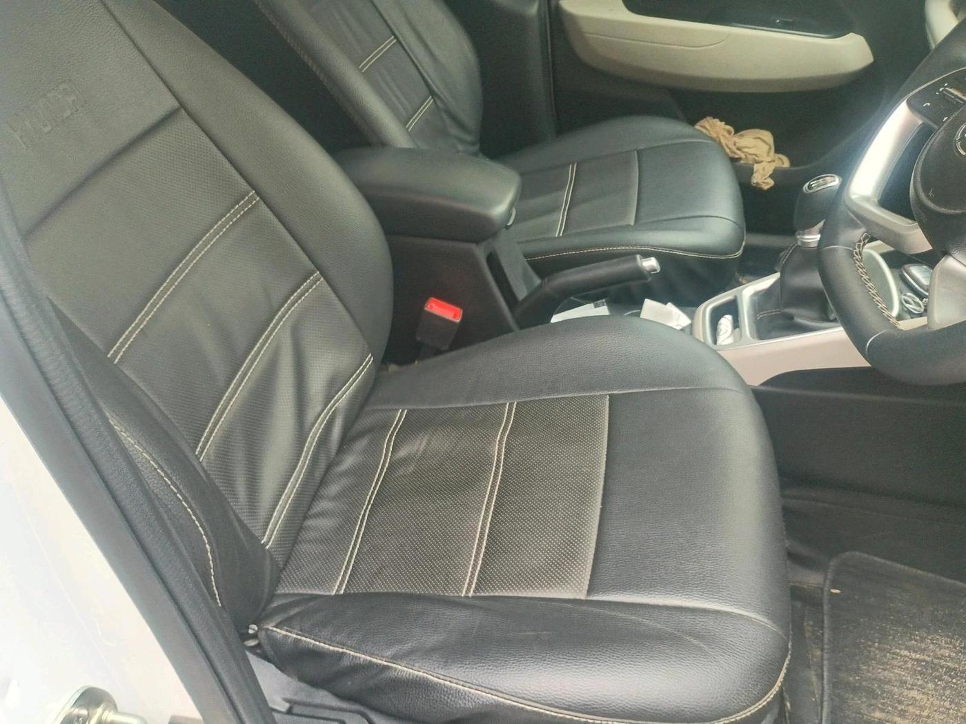 2024 Hyundai VENUE SX 1.2 PETROL, Petrol, Manual, 11,193 km, interior