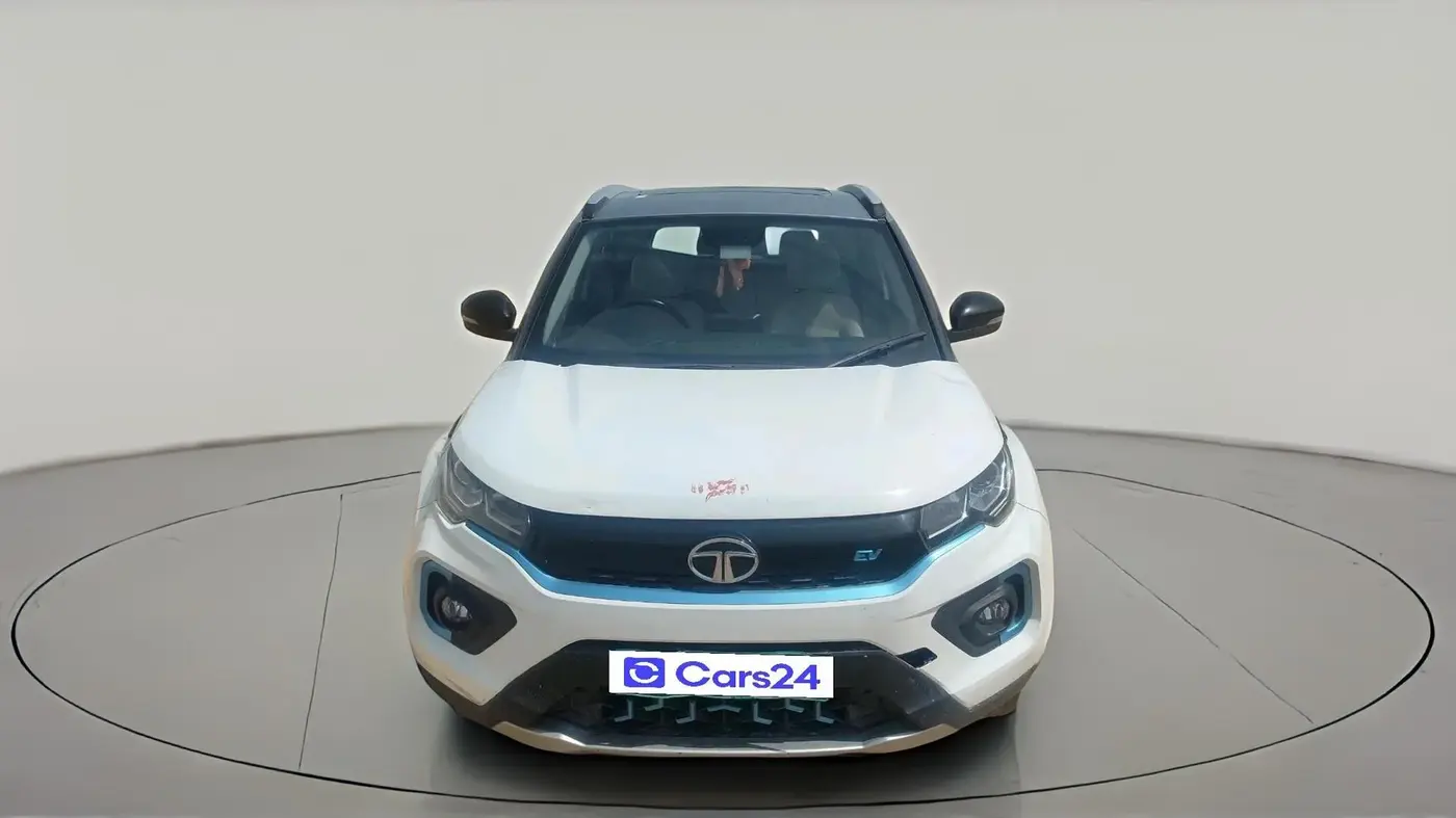 2023 Tata NEXON EV XZ PLUS LUX, Electric, Automatic, 56,222 km, exterior