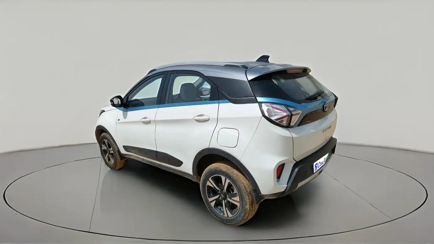 2023 Tata NEXON EV XZ PLUS LUX, Electric, Automatic, 56,222 km, exterior
