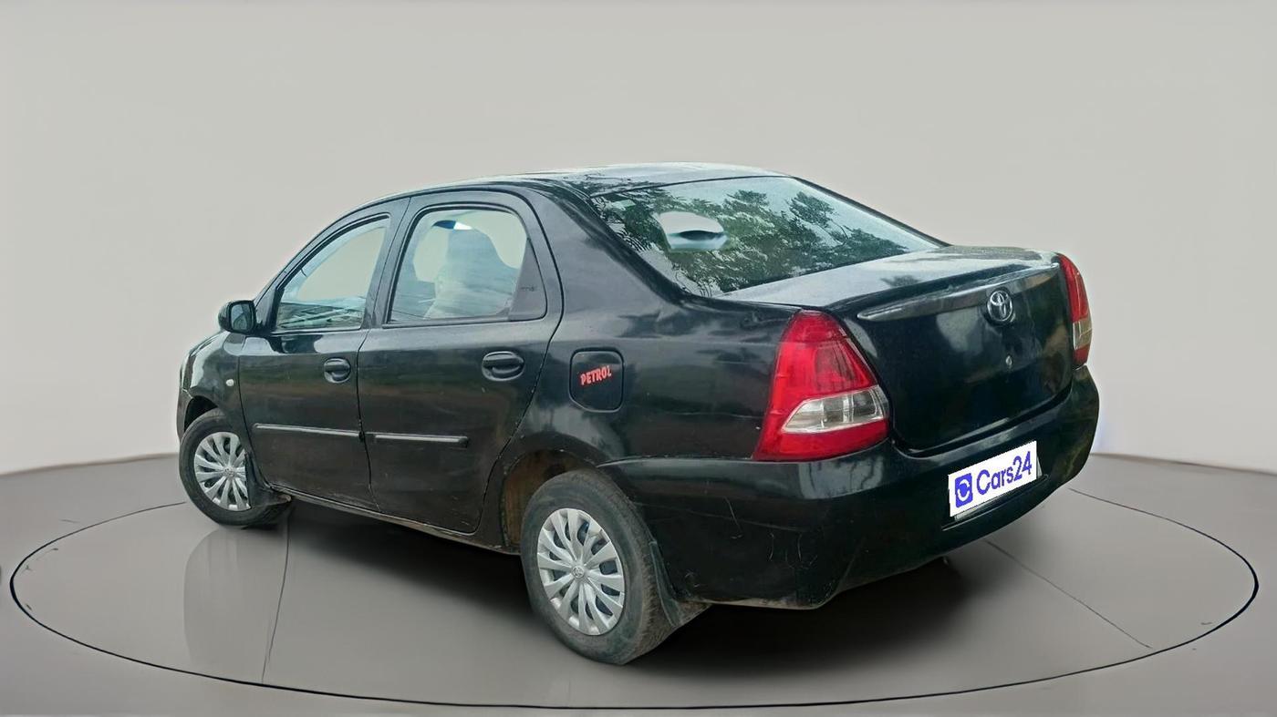 2011 Toyota Etios G, CNG, Manual, 99,069 km, exterior