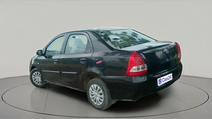 2011 Toyota Etios G, CNG, Manual, 99,069 km, exterior