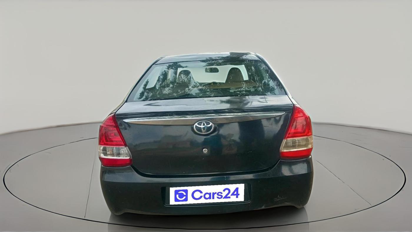2011 Toyota Etios G, CNG, Manual, 99,069 km, exterior