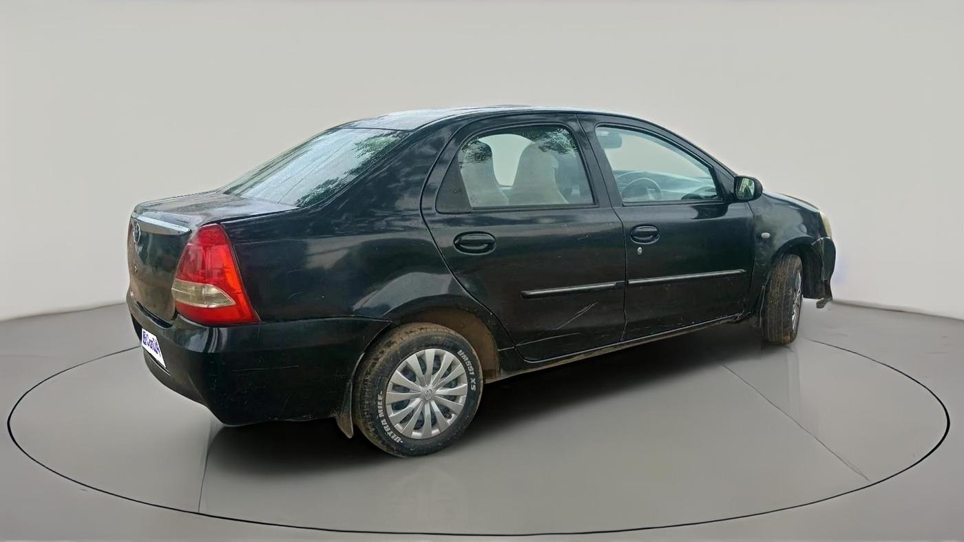 2011 Toyota Etios G, CNG, Manual, 99,069 km, exterior