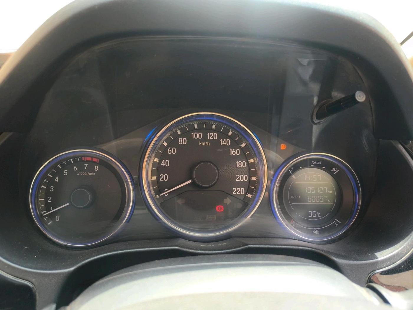 2015 Honda City 1.5L I-VTEC V MT, Petrol, Manual, 1,35,127 km, interior