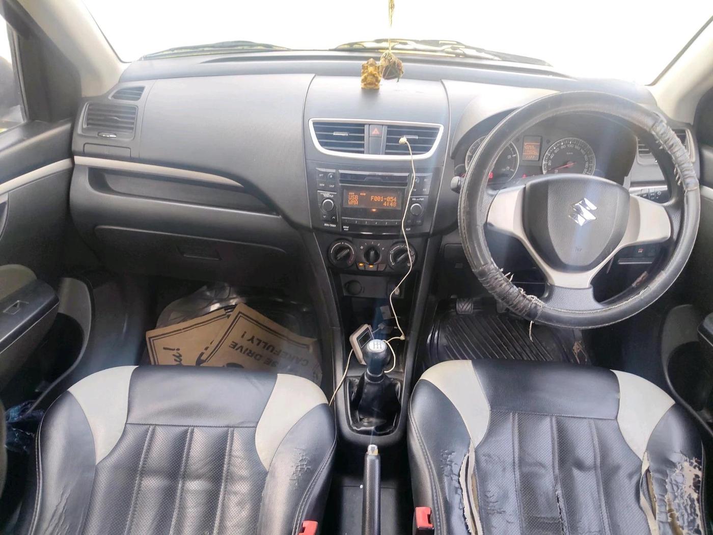 2015 Maruti Swift VDI, Diesel, Manual, 1,74,025 km, interior