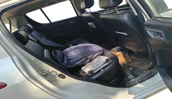 2015 Maruti Swift VDI, Diesel, Manual, 1,55,847 km, interior
