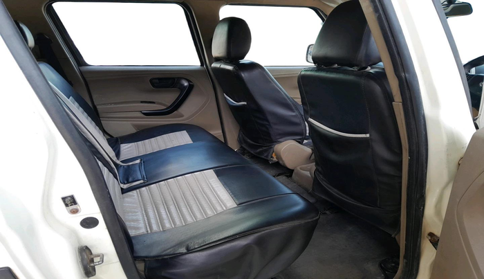 2021 Mahindra BOLERO NEO N 8, Diesel, Manual, 1,58,631 km, interior