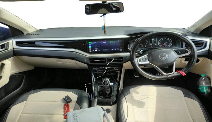 2022 Volkswagen VIRTUS HIGHLINE TSI 1.0 MT, Petrol, Manual, 1,03,580 km, interior