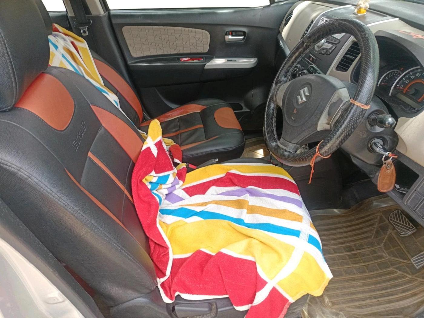 2016 Maruti Wagon R 1.0 VXI AMT, Petrol, Automatic, 1,01,284 km, interior