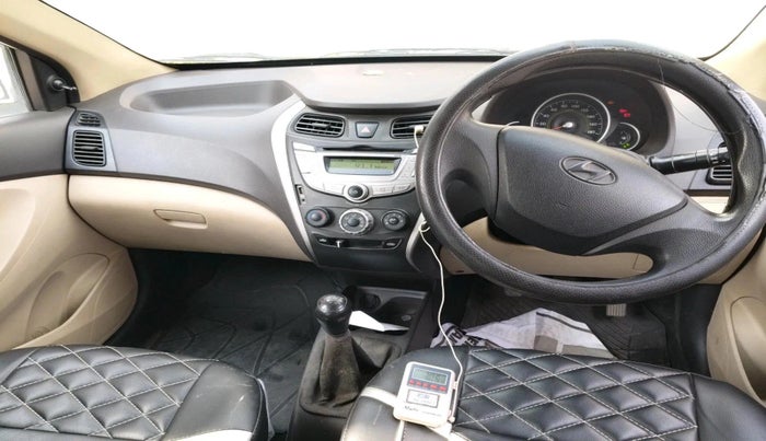 2013 Hyundai Eon MAGNA +, Petrol, Manual, 33,520 km, interior