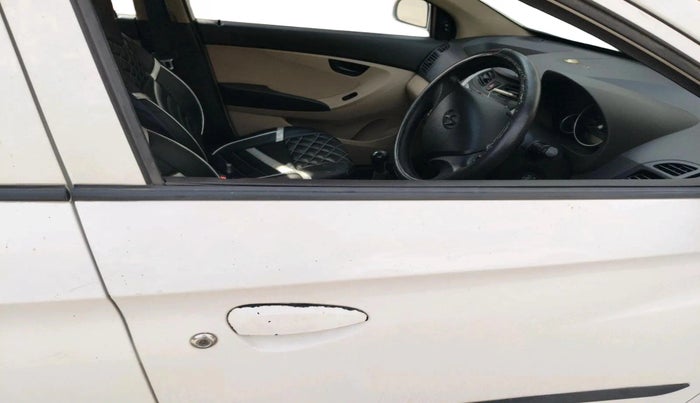 2013 Hyundai Eon MAGNA +, Petrol, Manual, 33,520 km, interior