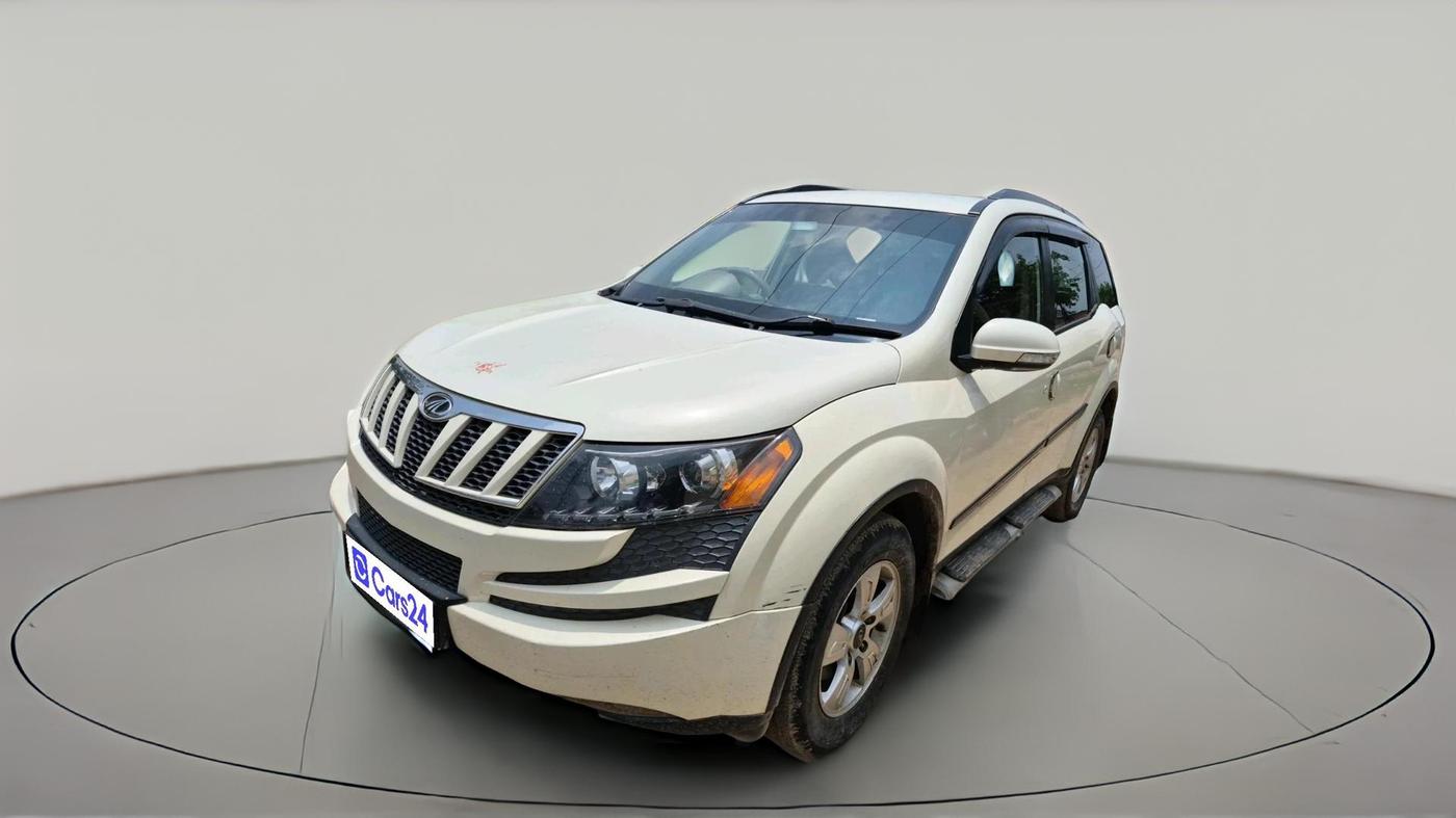 2013 Mahindra XUV500 W8, Diesel, Manual, 93,359 km, exterior