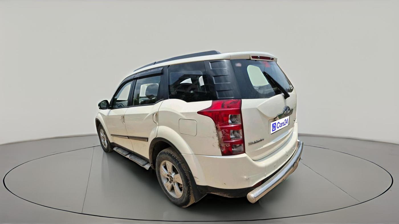 2013 Mahindra XUV500 W8, Diesel, Manual, 93,359 km, exterior