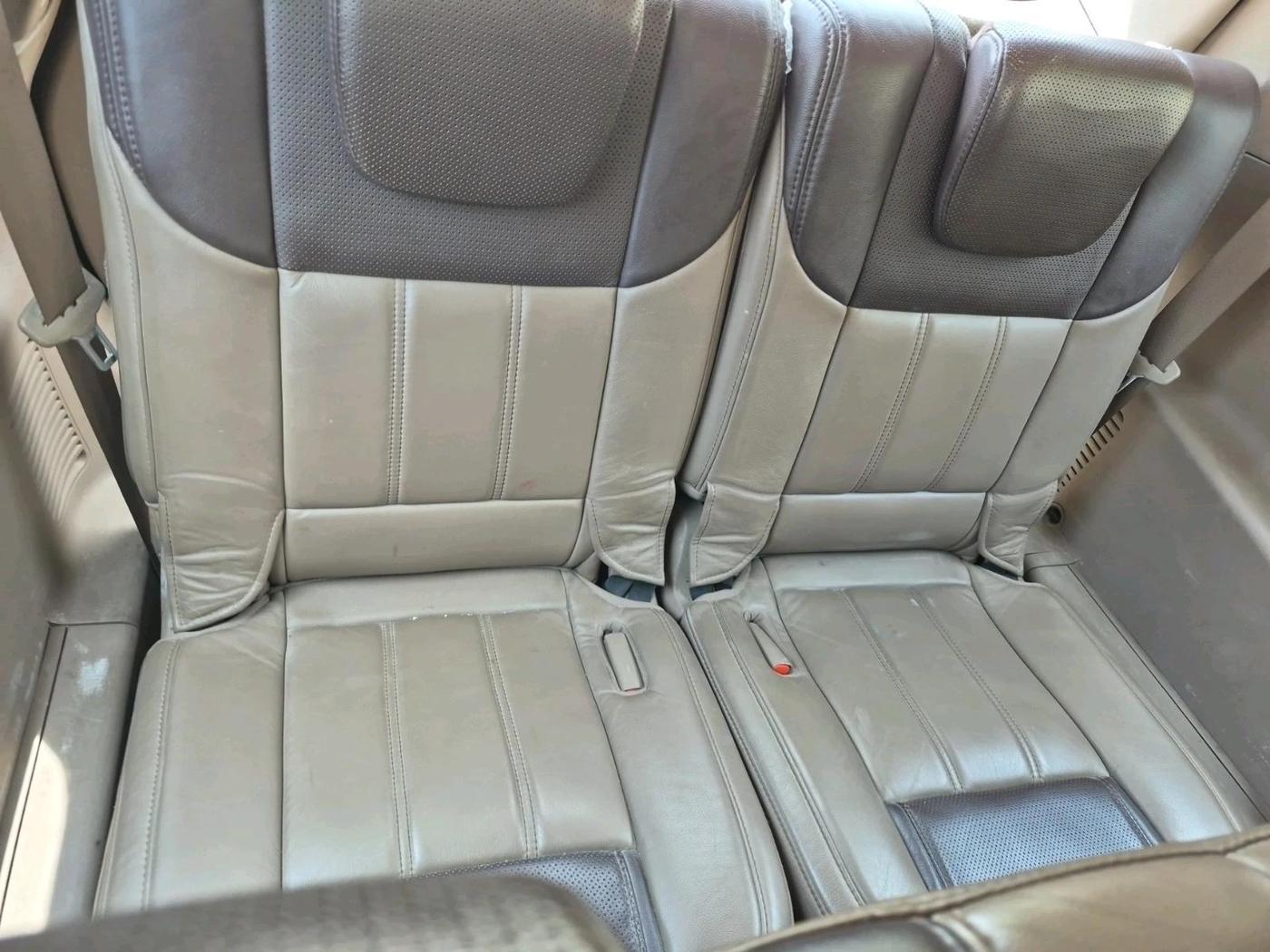 2013 Mahindra XUV500 W8, Diesel, Manual, 93,359 km, interior