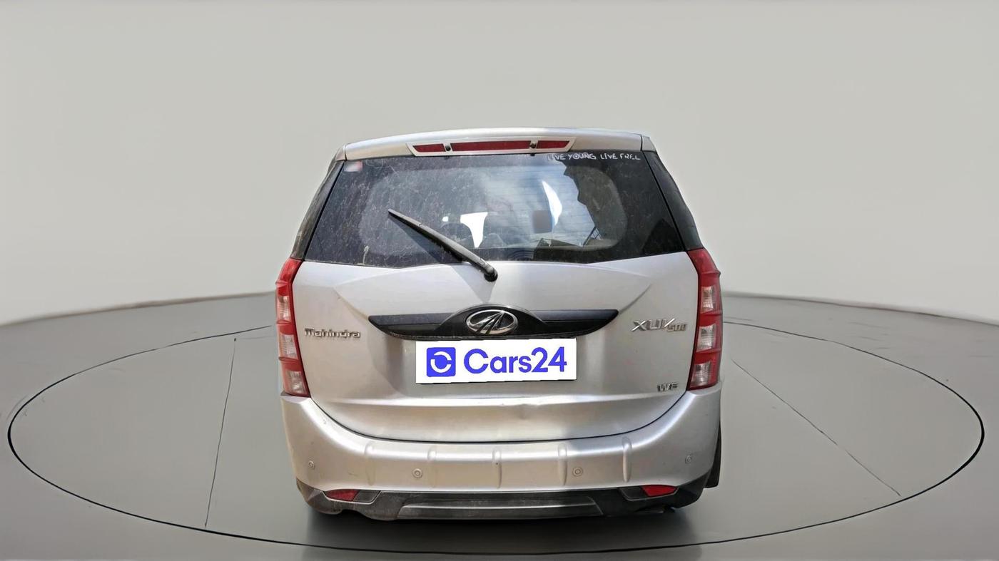 2017 Mahindra XUV500 W6, Diesel, Manual, 72,384 km, exterior