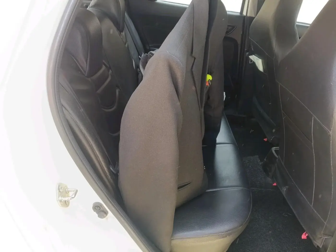 2019 Maruti Swift LXI, Petrol, Manual, 1,14,589 km, interior