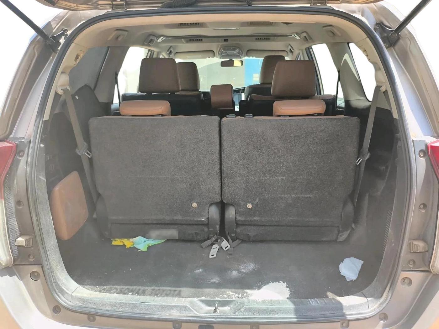 2016 Toyota Innova Crysta 2.8 ZX AT 7 STR, Diesel, Automatic, 2,18,177 km, exterior