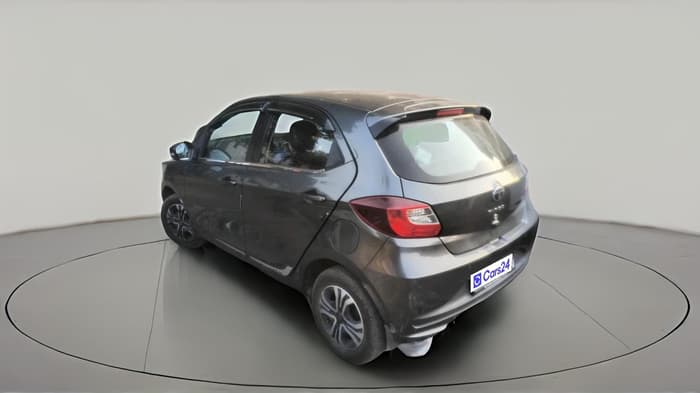 2024 Tata Tiago XTA CNG , CNG, Automatic, 10,666 km, exterior