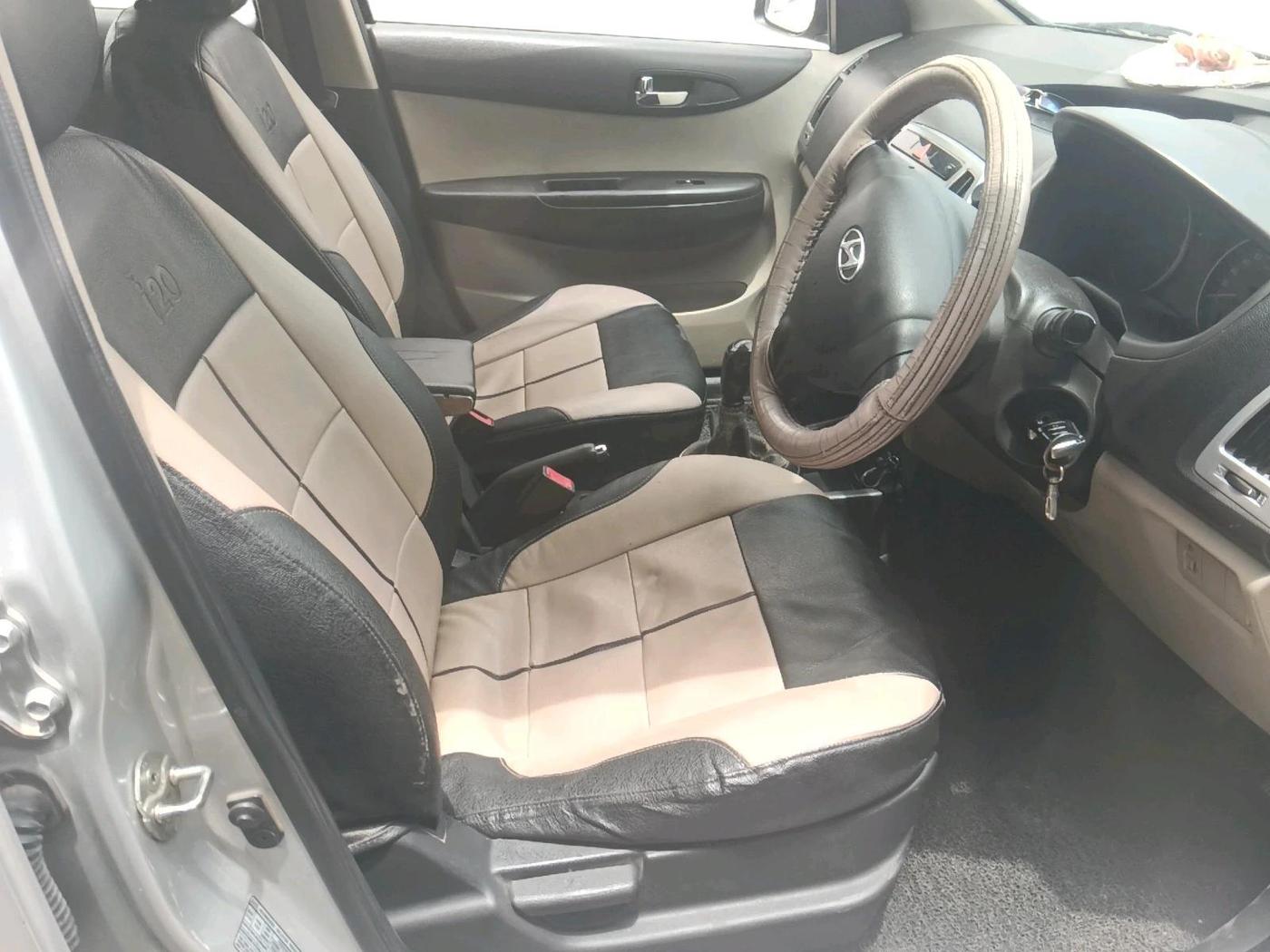 2012 Hyundai i20 MAGNA 1.4 CRDI, Diesel, Manual, 1,25,317 km, interior