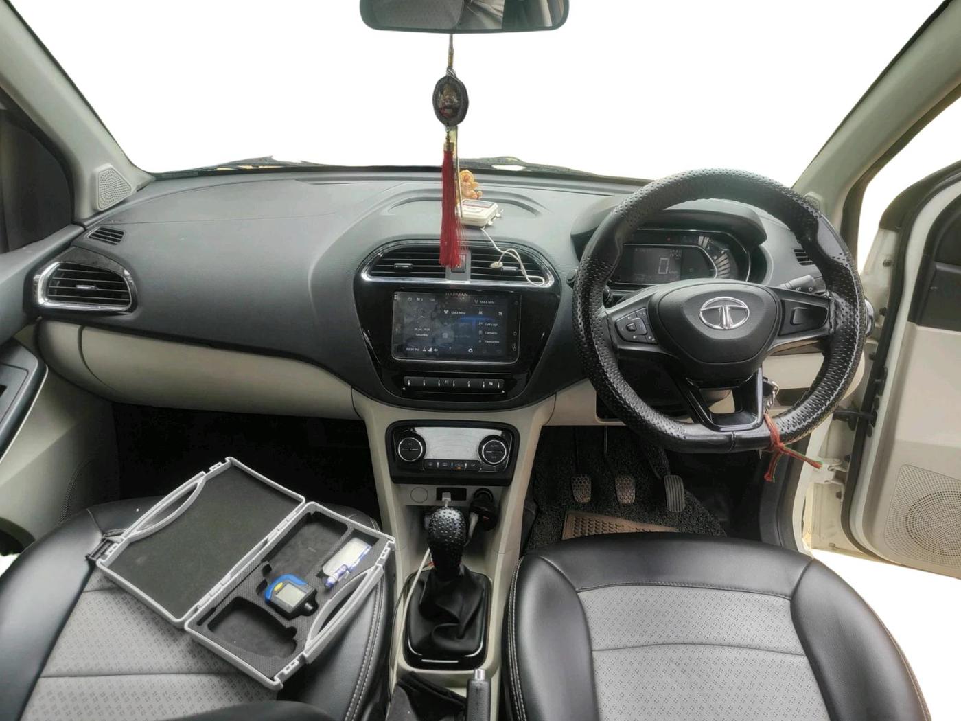 2023 Tata Tiago XZ PLUS PETROL, Petrol, Manual, 24,491 km, interior