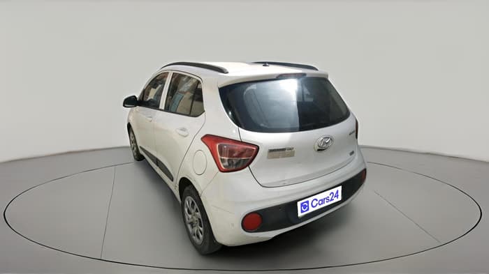 2017 Hyundai Grand i10 SPORTZ (O) 1.2 KAPPA VTVT, Petrol, Manual, 36,840 km, exterior
