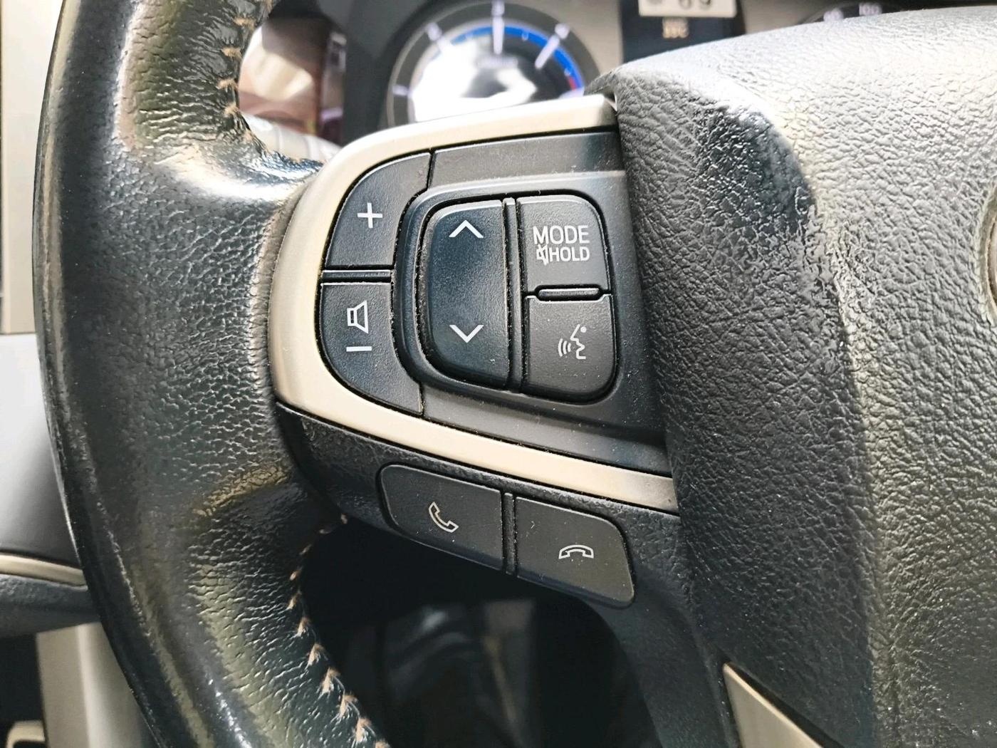2016 Toyota Innova Crysta 2.4 VX 8 STR, Diesel, Manual, 1,07,614 km, interior