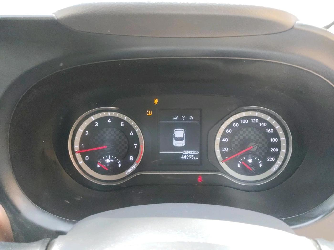 2023 Hyundai AURA S 1.2 CNG, CNG, Manual, 44,995 km, interior