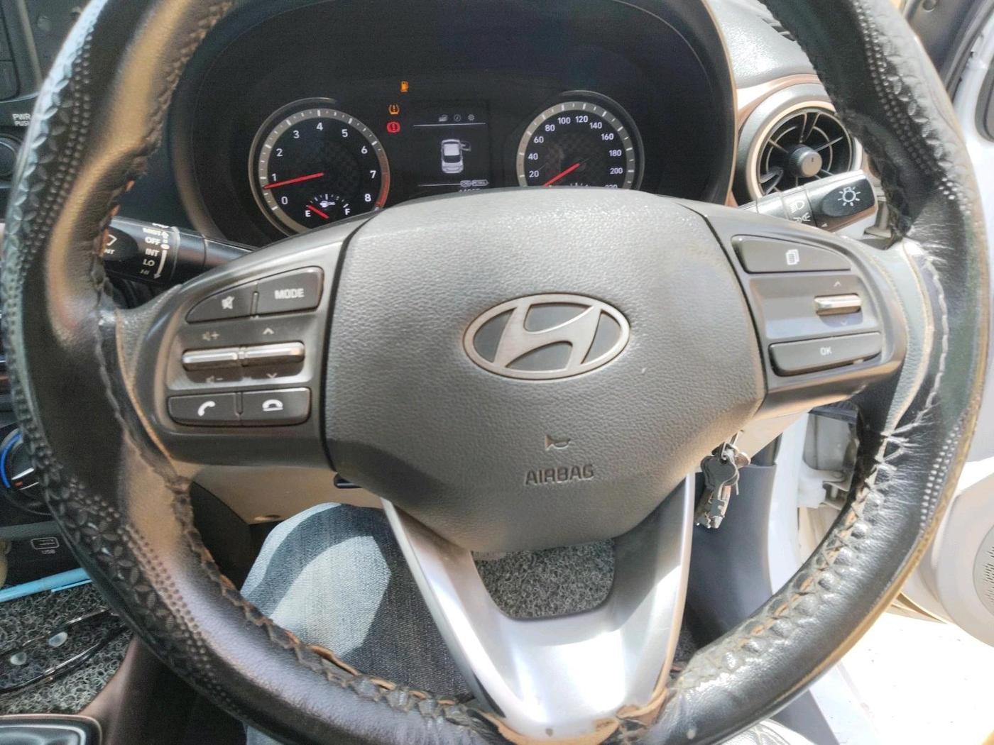 2023 Hyundai AURA S 1.2 CNG, CNG, Manual, 44,995 km, interior