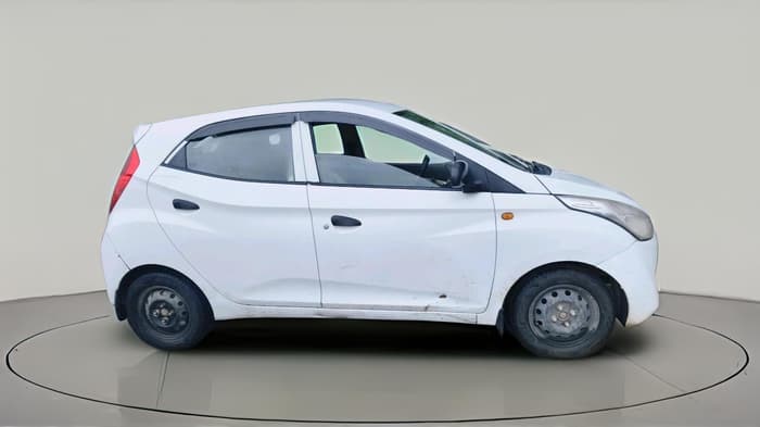2017 Hyundai Eon MAGNA +, Petrol, Manual, 93,925 km, exterior
