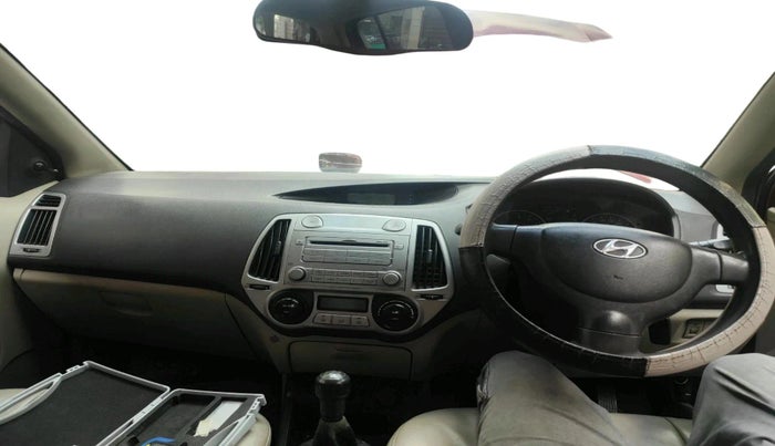 2012 Hyundai i20 MAGNA 1.2, Petrol, Manual, 1,76,395 km, interior