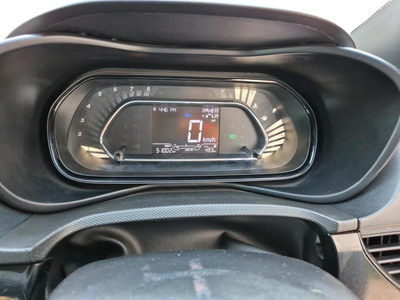 2023 Tata NEXON XZ PLUS LUX SUNROOF DARK PETROL, Petrol, Manual, 52,000 km, interior