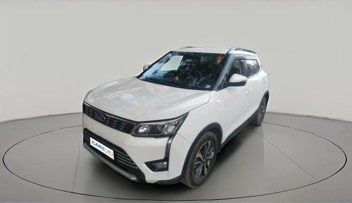 2020 Mahindra XUV300 W8 (O) 1.5 DIESEL, Diesel, Manual, 1,15,044 km, exterior