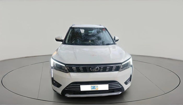 2020 Mahindra XUV300 W8 (O) 1.5 DIESEL, Diesel, Manual, 1,15,044 km, exterior