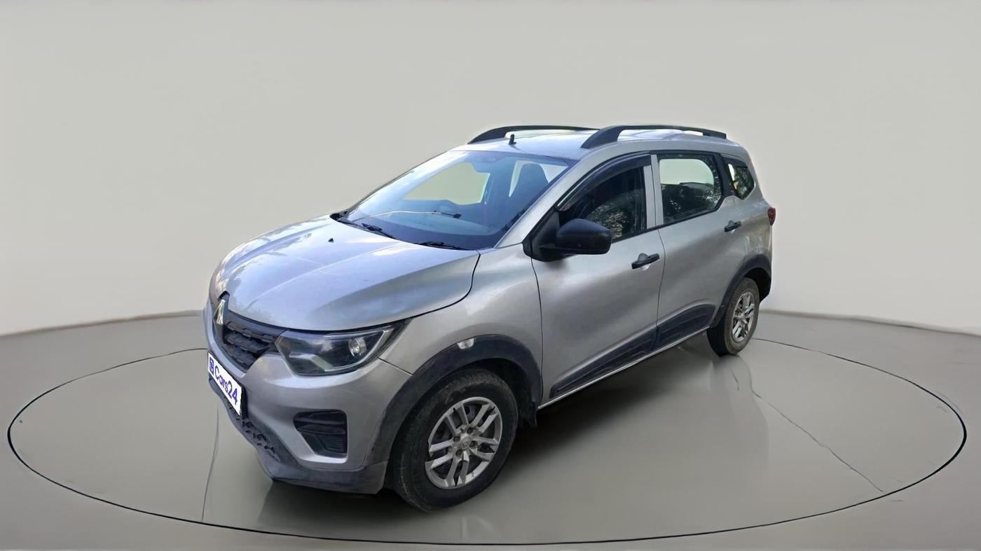 2022 Renault TRIBER RXL MT, Petrol, Manual, 1,54,845 km, exterior