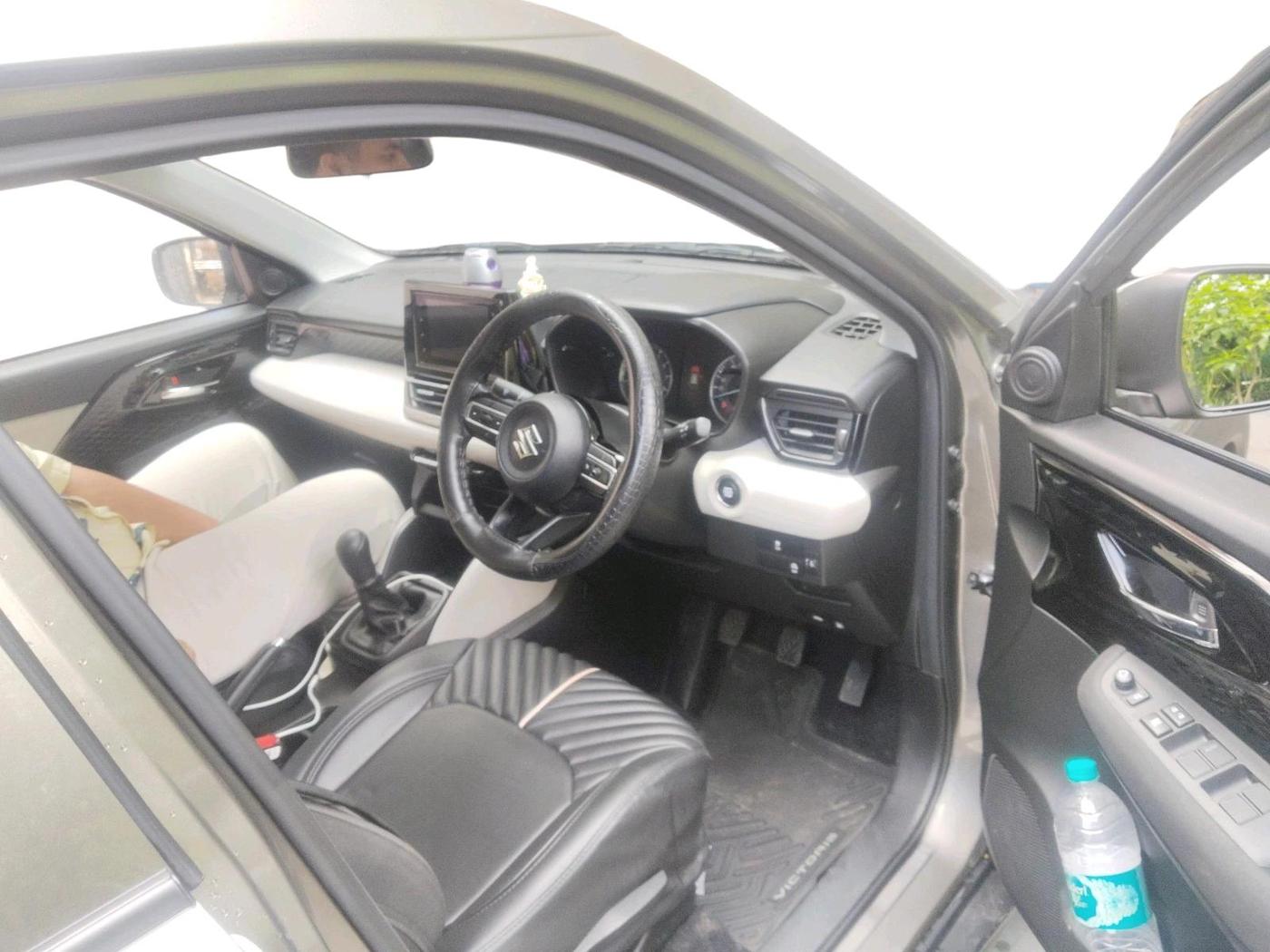 2026 Maruti Victoris Vxi 1.5 MT, Petrol, Manual, 4,962 km, interior