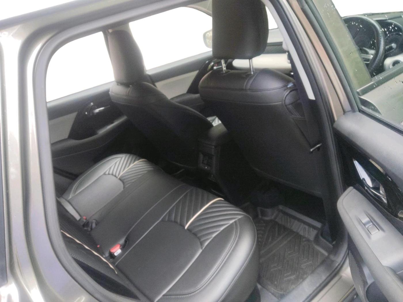 2026 Maruti Victoris Vxi 1.5 MT, Petrol, Manual, 4,962 km, interior