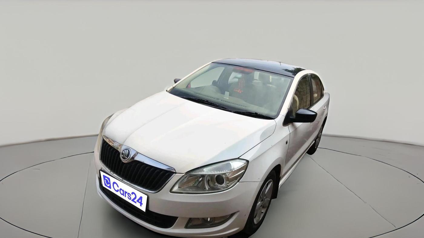 2015 Skoda Rapid 1.5 TDI CR ELEGANCE AT, Diesel, Automatic, 80,712 km, exterior