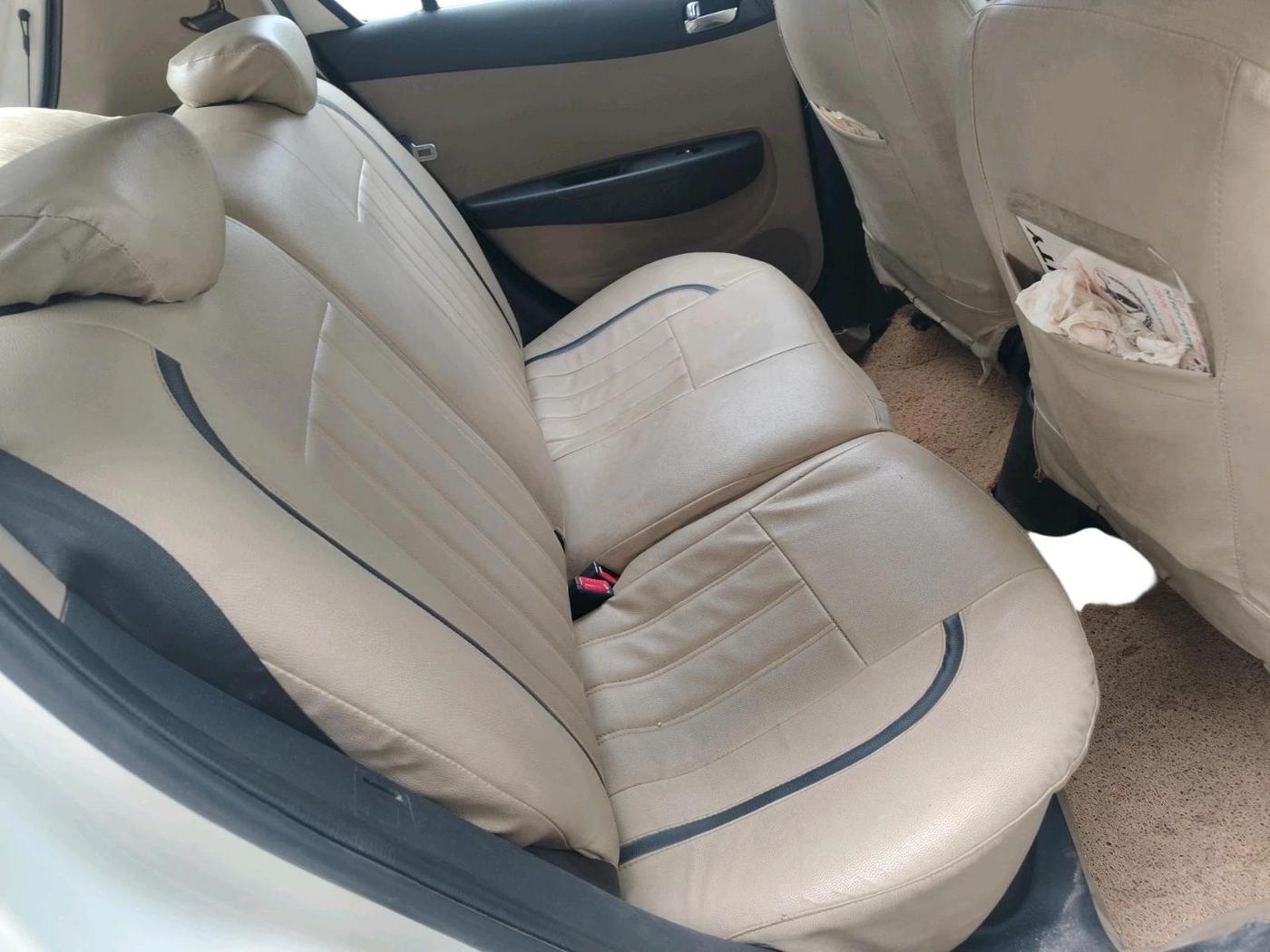 2013 Hyundai i20 SPORTZ 1.4 CRDI, Diesel, Manual, 89,221 km, interior
