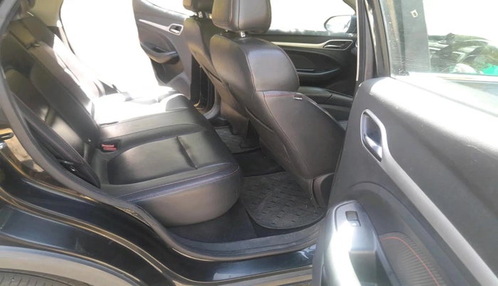 2022 MG ZS EV EXCLUSIVE, Electric, Automatic, 32,394 km, interior