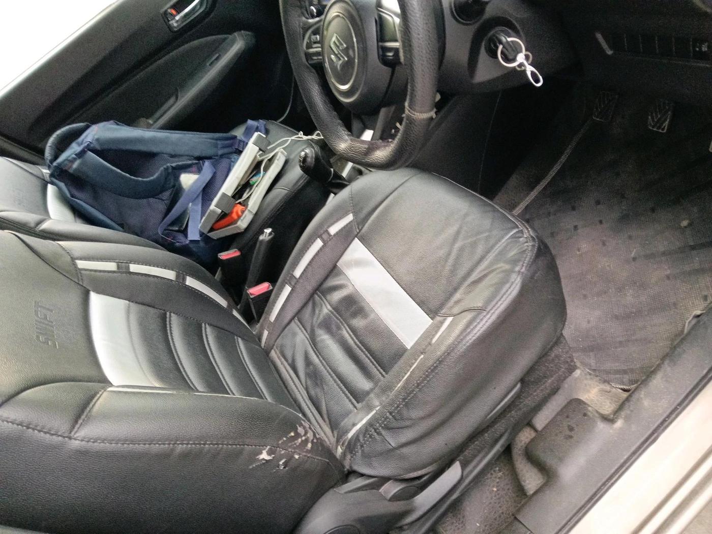 2019 Maruti Swift VXI, Petrol, Manual, 31,304 km, interior